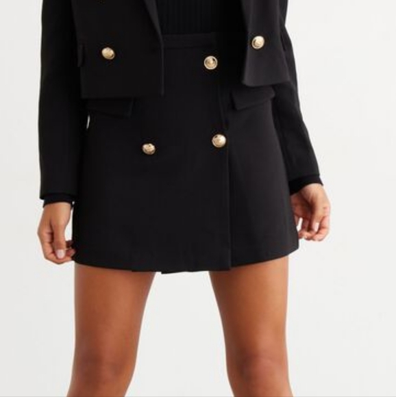 Dynamite gold button miniskirt in size Large - Picture 2 of 11